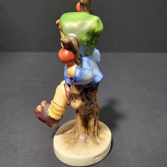Goebel Hummel Apple Tree Boy - Picture 2 of 9